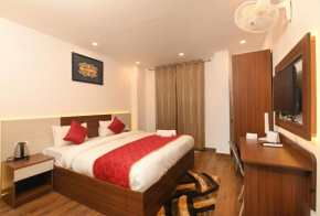 The Altruist Business Stays , DLF Phase 3